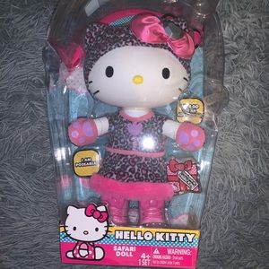 Hello kitty large Safari doll